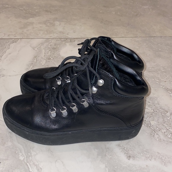 Vagabond booties - Picture 2 of 4